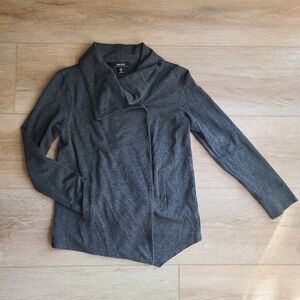 Women's Small Asymmetric charcoal gray Lightweight Jacket EUC with pockets